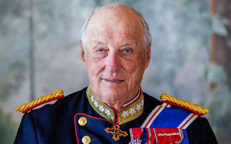 Norway's King Harald V, unifying force who weathered family storms