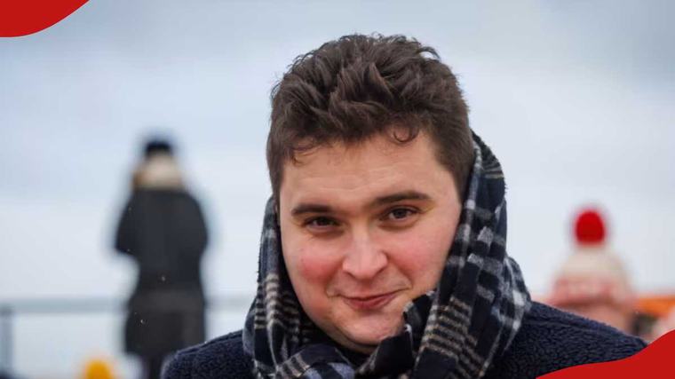Car salesman becomes prince after DNA test proves paternity